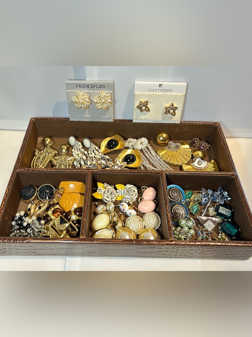 33 Pairs Of Vintage Earrings With Jewelry Tray